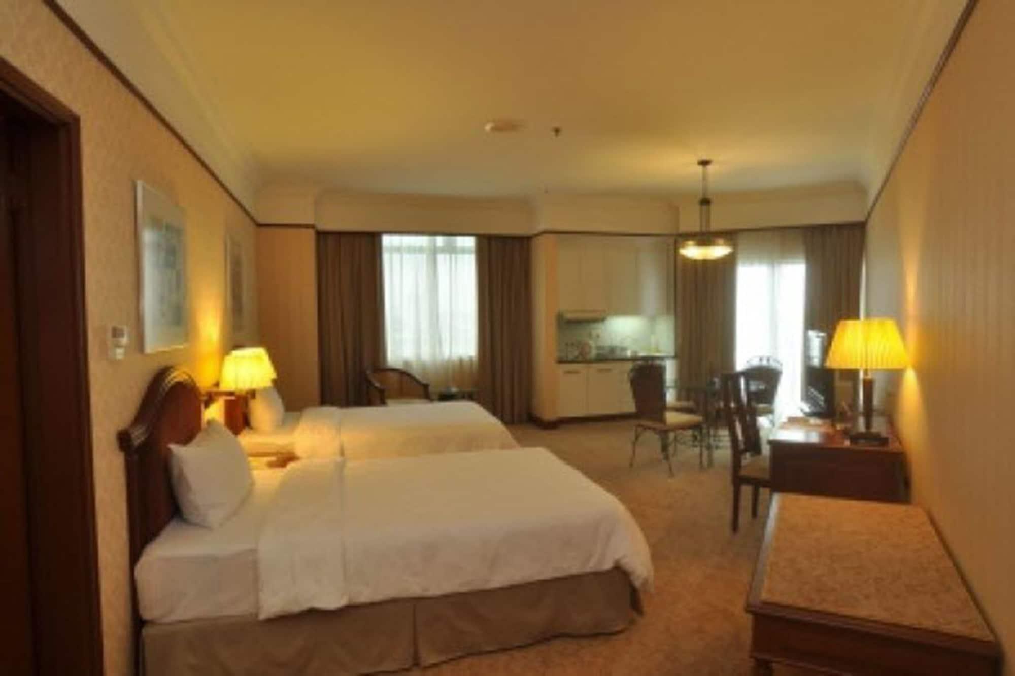 Gbw Hotel Джохор Бахру Екстериор снимка
