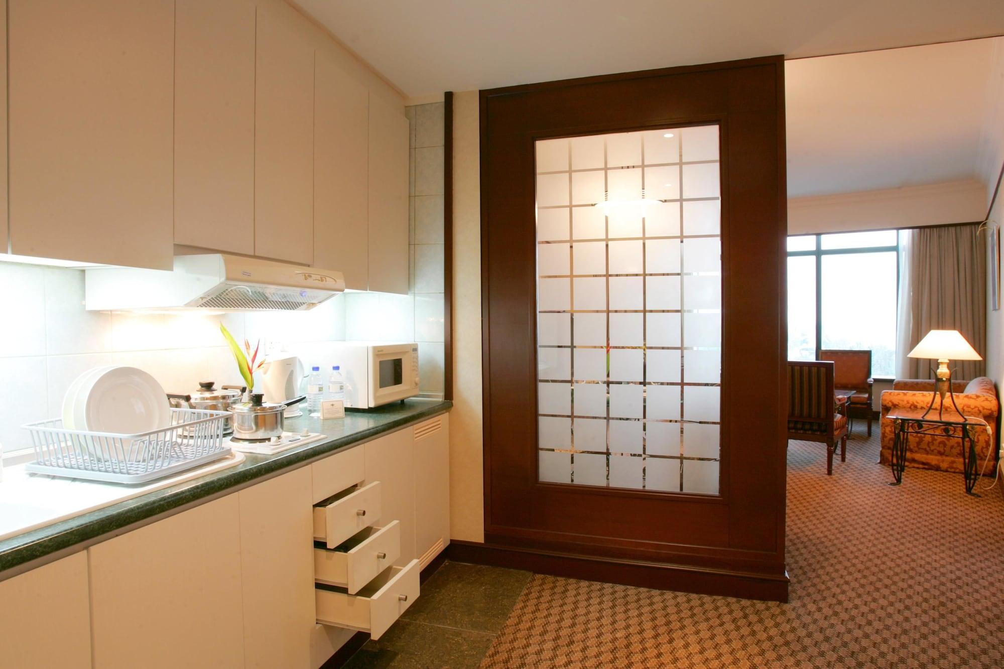 Gbw Hotel Джохор Бахру Екстериор снимка