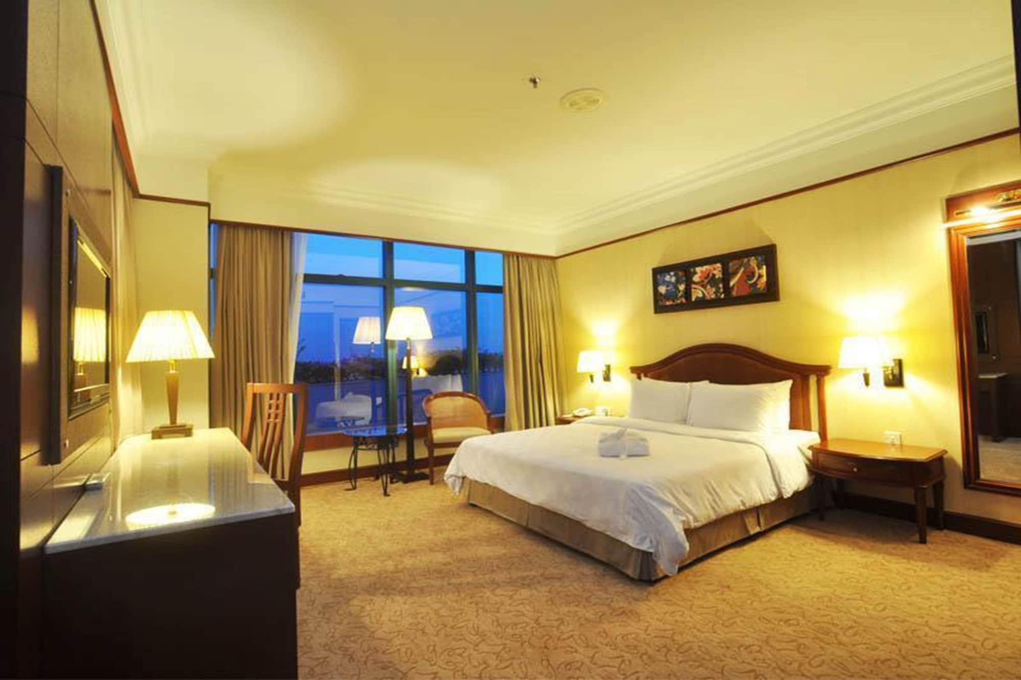 Gbw Hotel Джохор Бахру Екстериор снимка