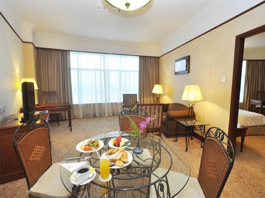 Gbw Hotel Джохор Бахру Екстериор снимка